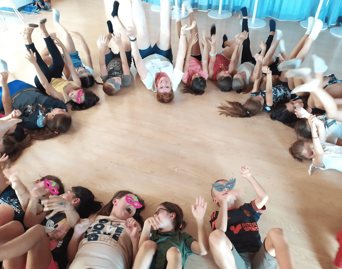 yoga du rire enfants